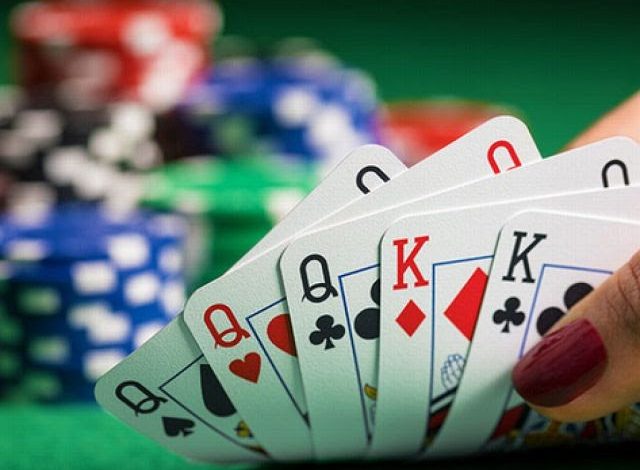 Game đánh bài online đổi tiền mặt và luật chơi game bài chi tiết