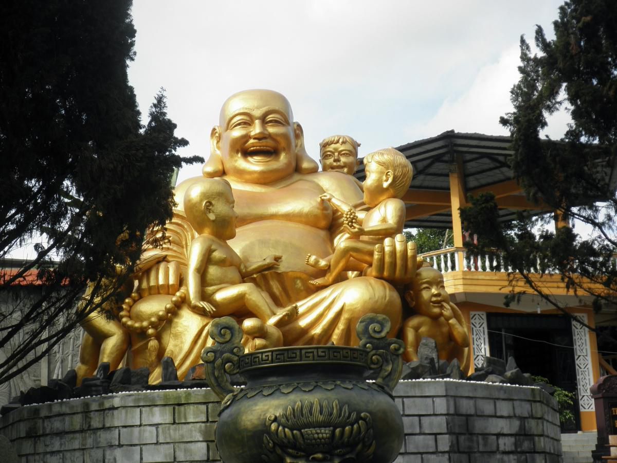 Mộng mị thấy Phật cười nói trước mặt mình