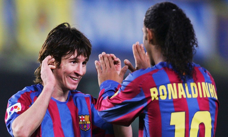 Số 10 huyền thoại được truyền lại cho Messi
